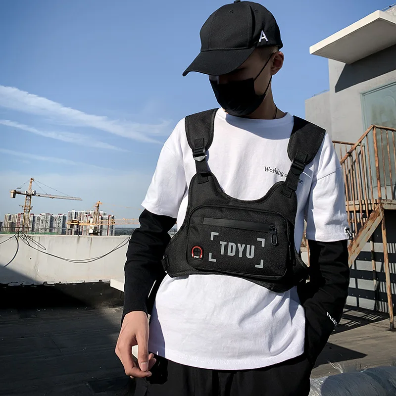 

Male Tooling Outdoor Multi-pocket Vest Bag Functional Tactical Bag Personality Street Rap Vest Bag Female