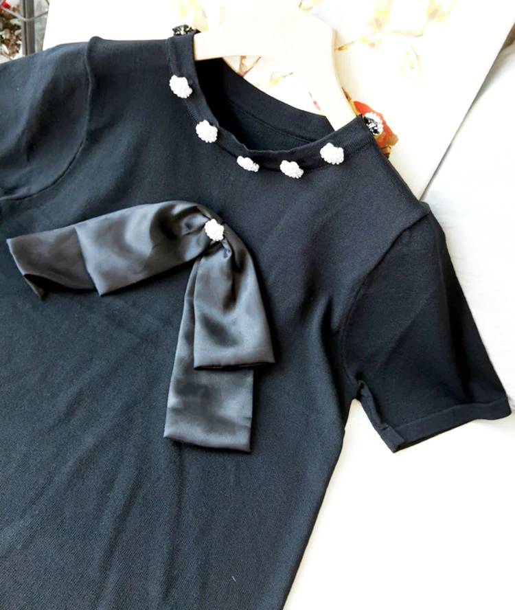 

New Runway Women Summer All-Match Black White Knitwear Round Neck Short-Sleeved Pullover Bowknot Beading Thin Knit T-Shirt Tops