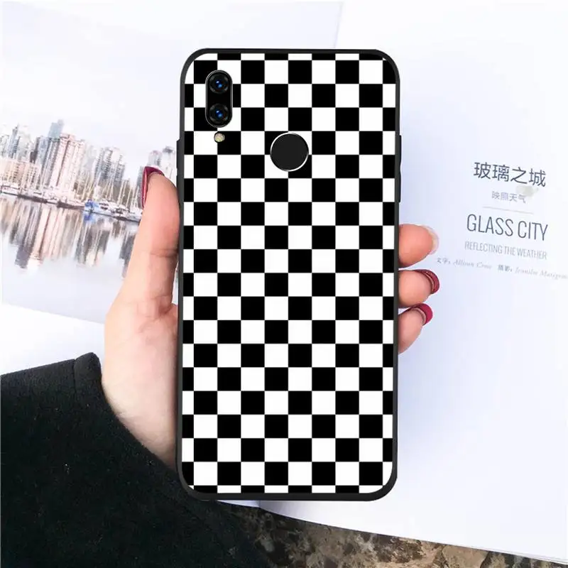 

Checkerboard Plaid Phone Case For Huawei Y5 Y6 II Y7 Y9 PRIME 2018 2019 NOVA3E P20 PRO P10 Honor 10