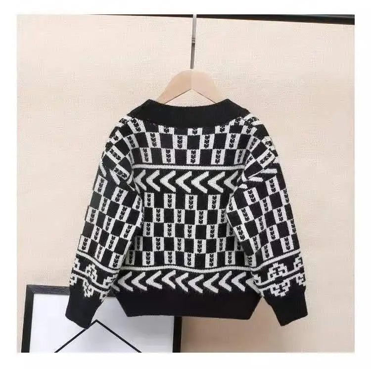 

Boys Sweater Cardigan Jacket New Plaid Sweater Spring and Autumn Boys Knitted Cardigan
