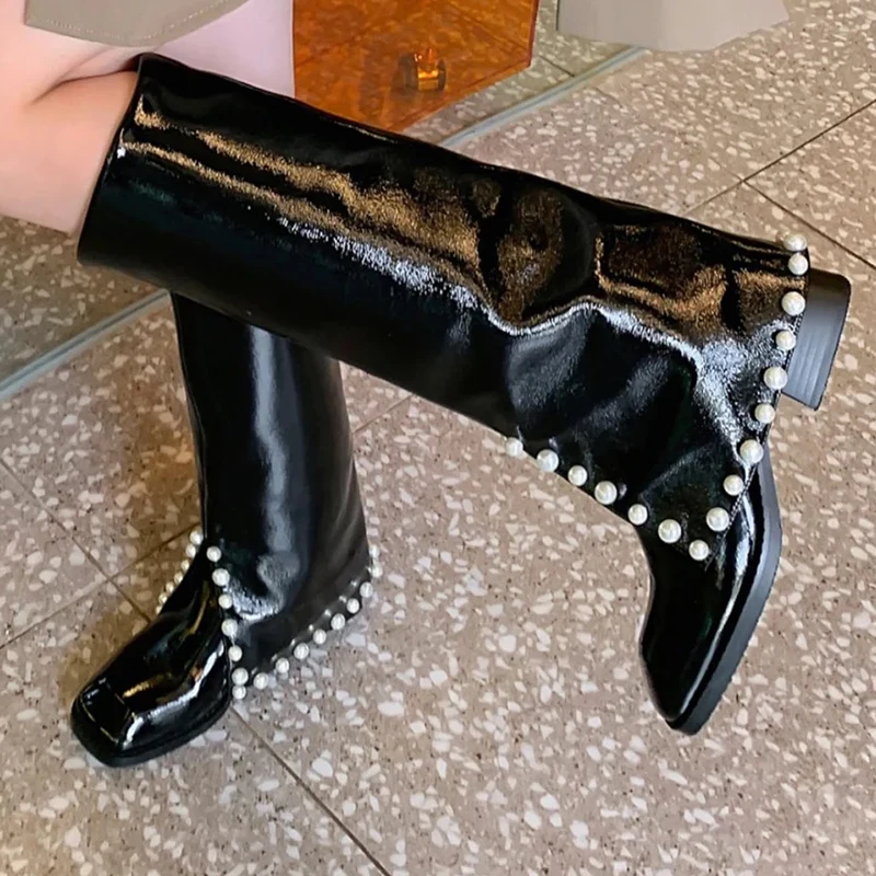 

Женские сапоги без шнуровки, зимние сапоги до колена на платформе, с квадратным носком, украшенные жемчугом