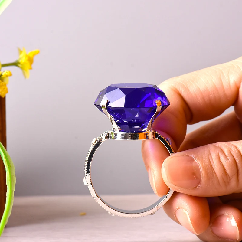 Большое кольцо с бриллиантом 30 мм реквизит преувеличенный свадебный подарок на