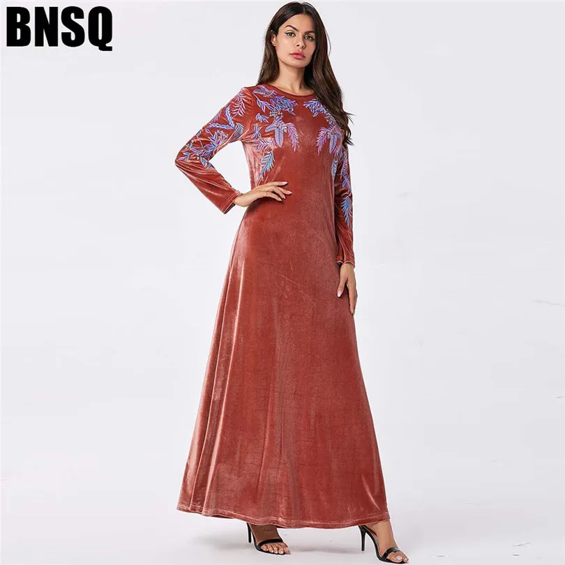 Solid Color Floral Embroidered Gold Velvet Dress Loose Large Size Simple Elegant Muslim Clothing Autumn Winter | Тематическая