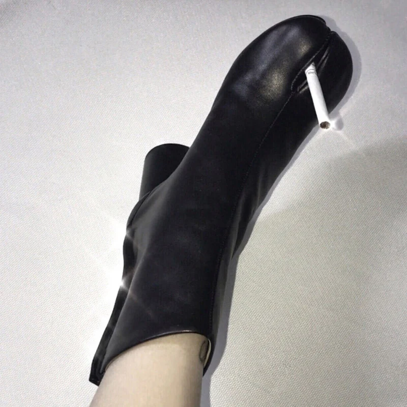 

2021 Luxury Brand Designer Split Toe Ankle Boots New Fashion Chunky Round High Heels Women Boots Winter Tabi Shoes Short Boots