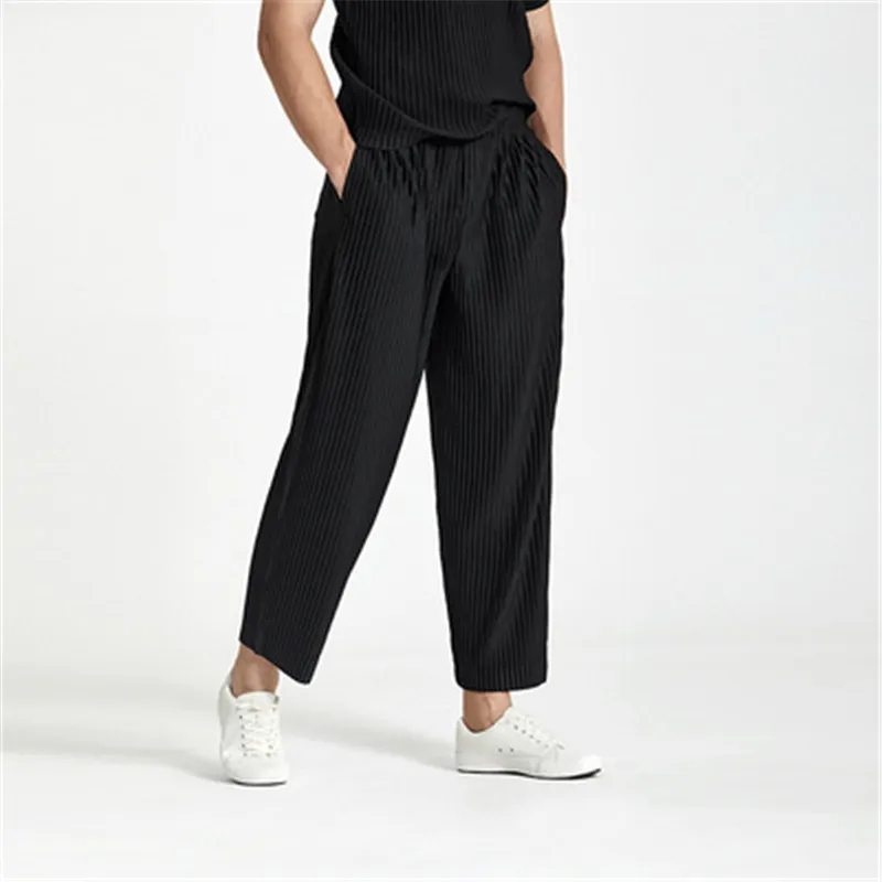 Miyake pleated men's casual straight-leg pants harem pants trendy fashion loose and comfortable nine-point running track pants