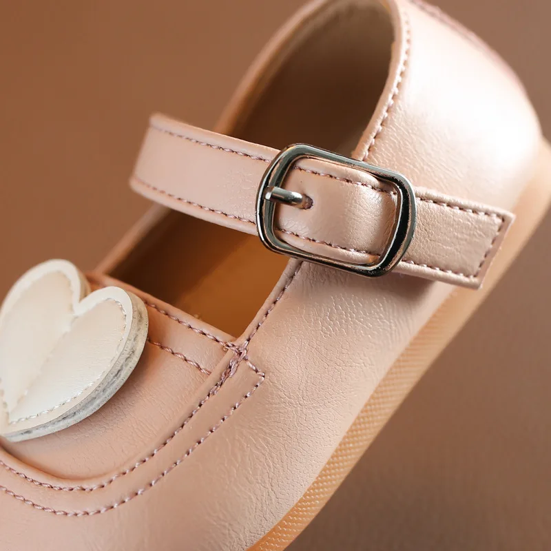 

Autumn Girls Baby Shoes Love Princess Soft Bottom Leather Shoes Baby Toddler Shoes Children's Shoes Infant Girl Shoes