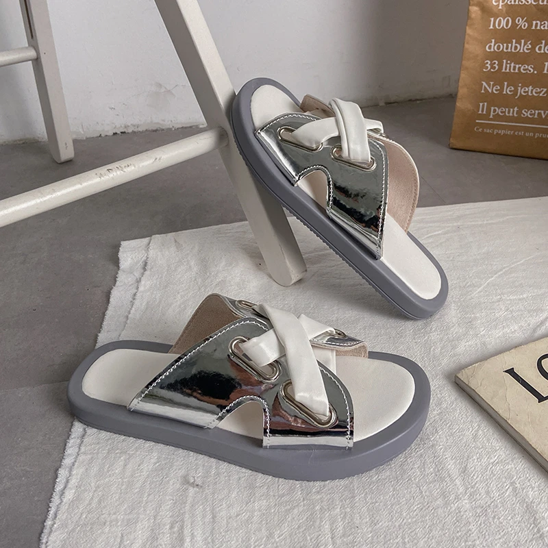 

2021 Trend Design Summer Sandals Women Platform Flat Leather Patchwork Cross-tied Thick Soft Sole Fashion Outdoor Shoes Ladies