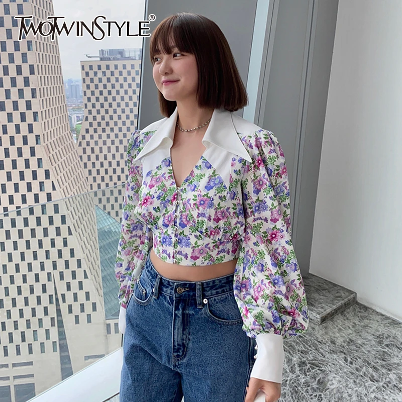 

Женская блузка с рисунком TWOTWINSTYLE, голубая Элегантная блузка с V-образным вырезом, длинными рукавами-фонариками и высокой талией на лето 2019