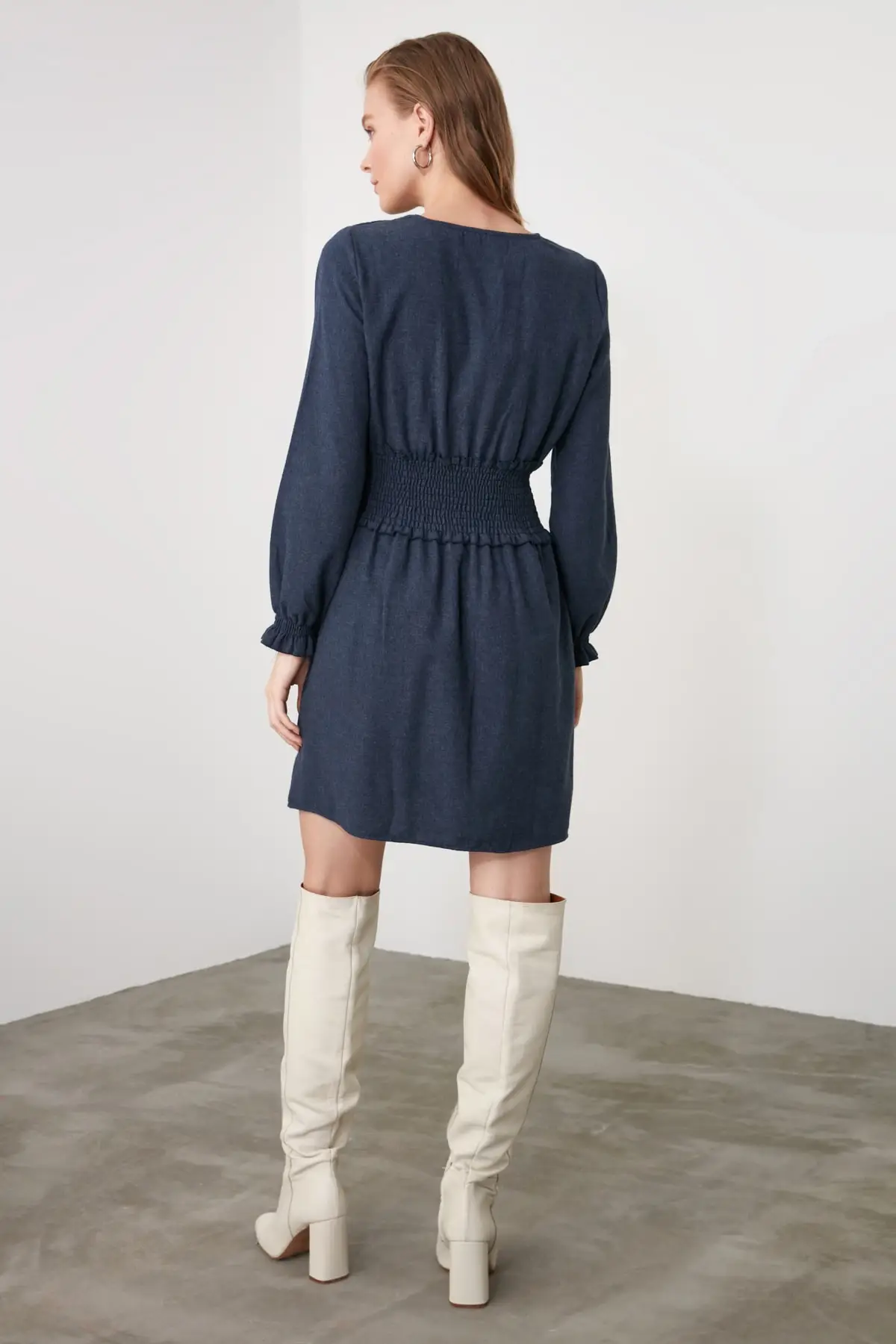 

Trendyol Gipe Detail Dress TWOAW21EL0637