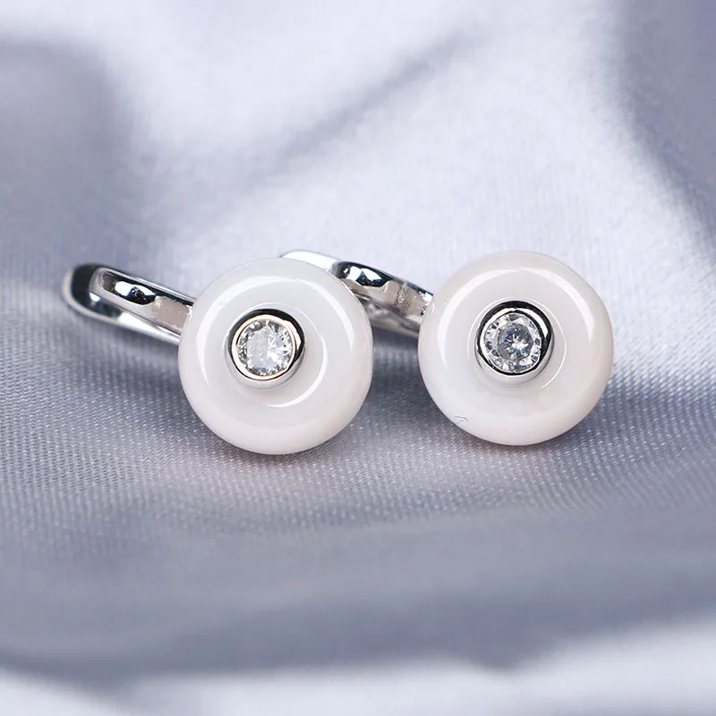 Классический дизайн романтичные ювелирные украшения для ушей золото