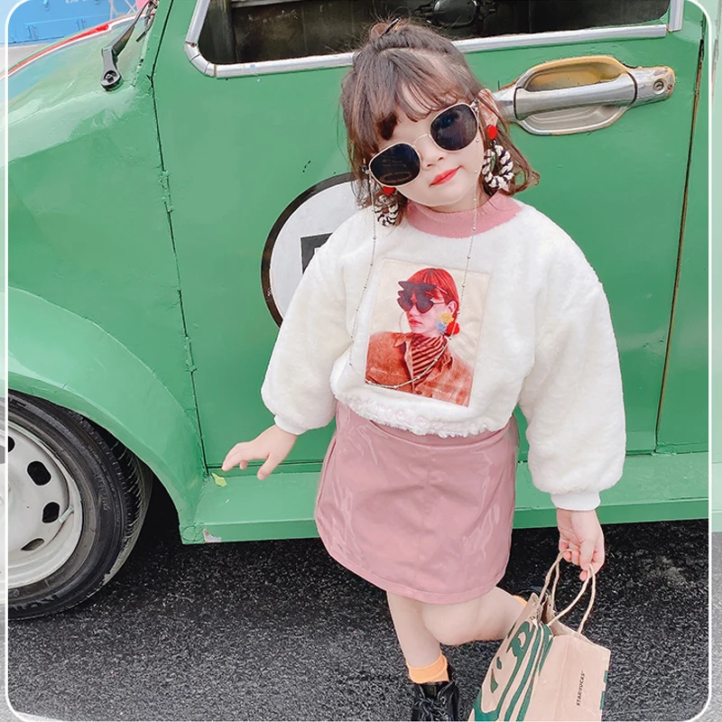 Spring Autumn warm girls 2 pcs set baby sweatshirt + PU skirt kids suit children fashion clothes soft fur patch Gloss to 7 yrs |