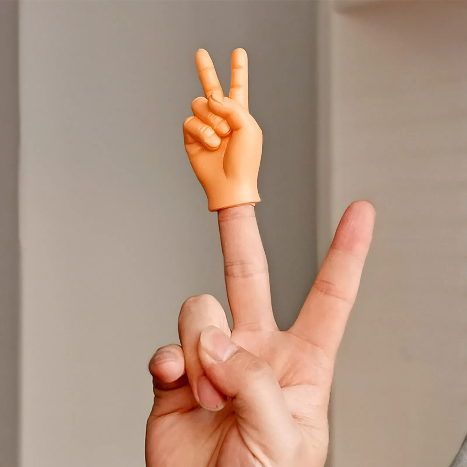 

5pcs/set Silicone Finger Puppets Left Hand Right Hand Halloween Prank Toy Mini Hide And Seek Game Novelty Toy For Kids #