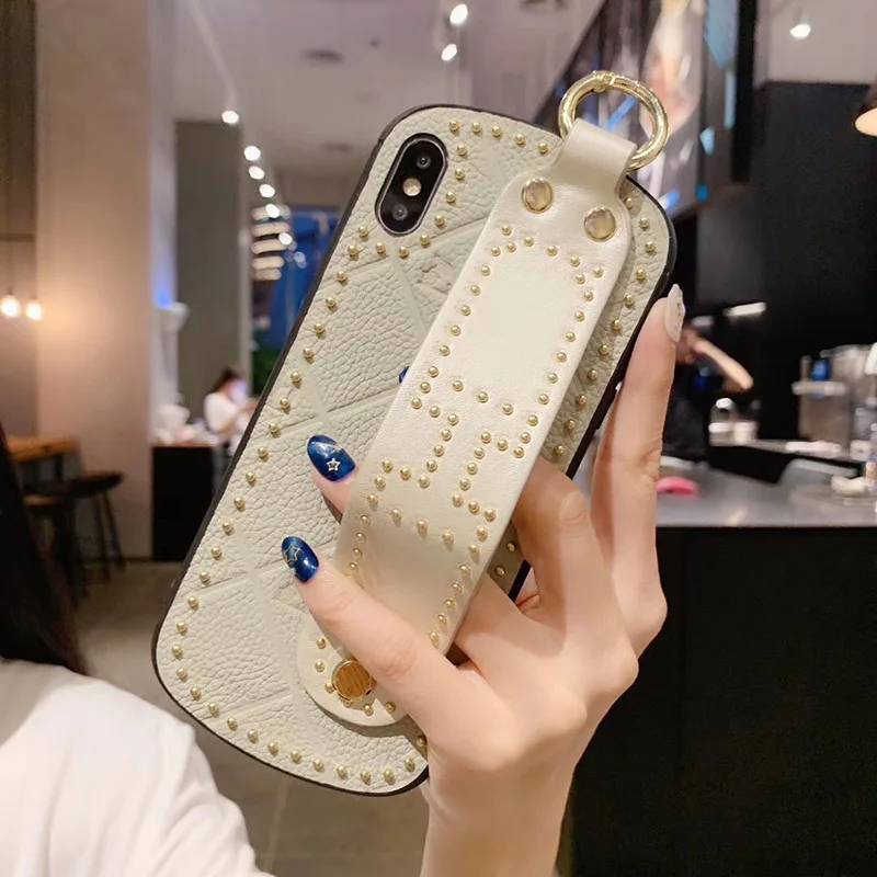 Роскошный фирменный ремешок с заклепками чехол для телефона s iphone X XR XS MAX 6 6s 7 8 Plus