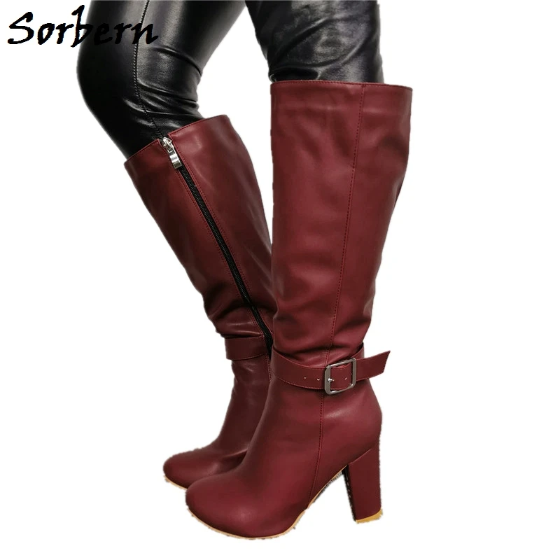 

Женские сапоги на квадратном каблуке, размеры до 44