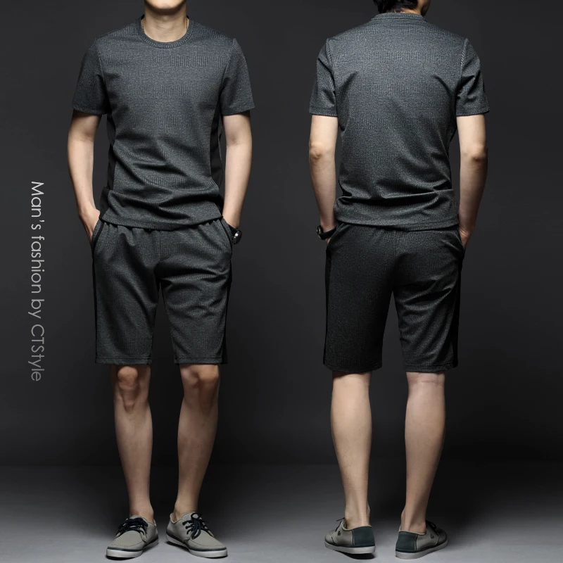 Summer men's round neck short-sleeved T-shirt suit sports casual shorts a set of fashion trends 2021 new men's clothing