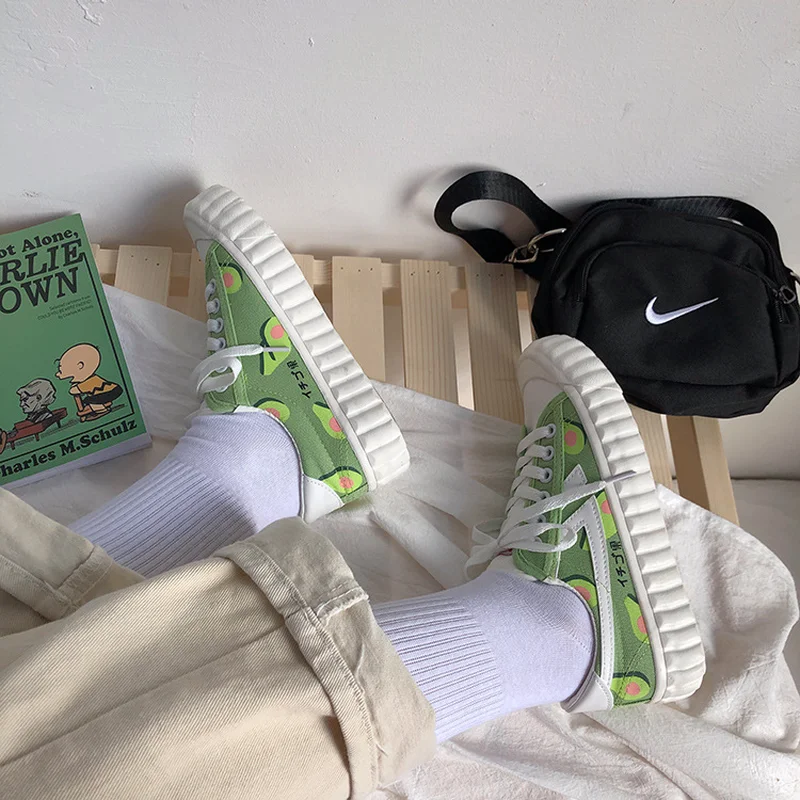 Женские кроссовки 2019 Модные дышащие CREEPERS обувь на плоской подошве натуральная