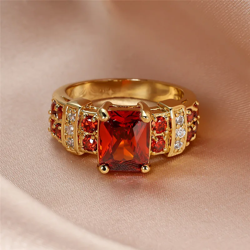 

Vintage Female Big Red Crystal Ring Charm Gold Color Wedding Rings For Women Luxury Square Zircon Stone Engagement Ring
