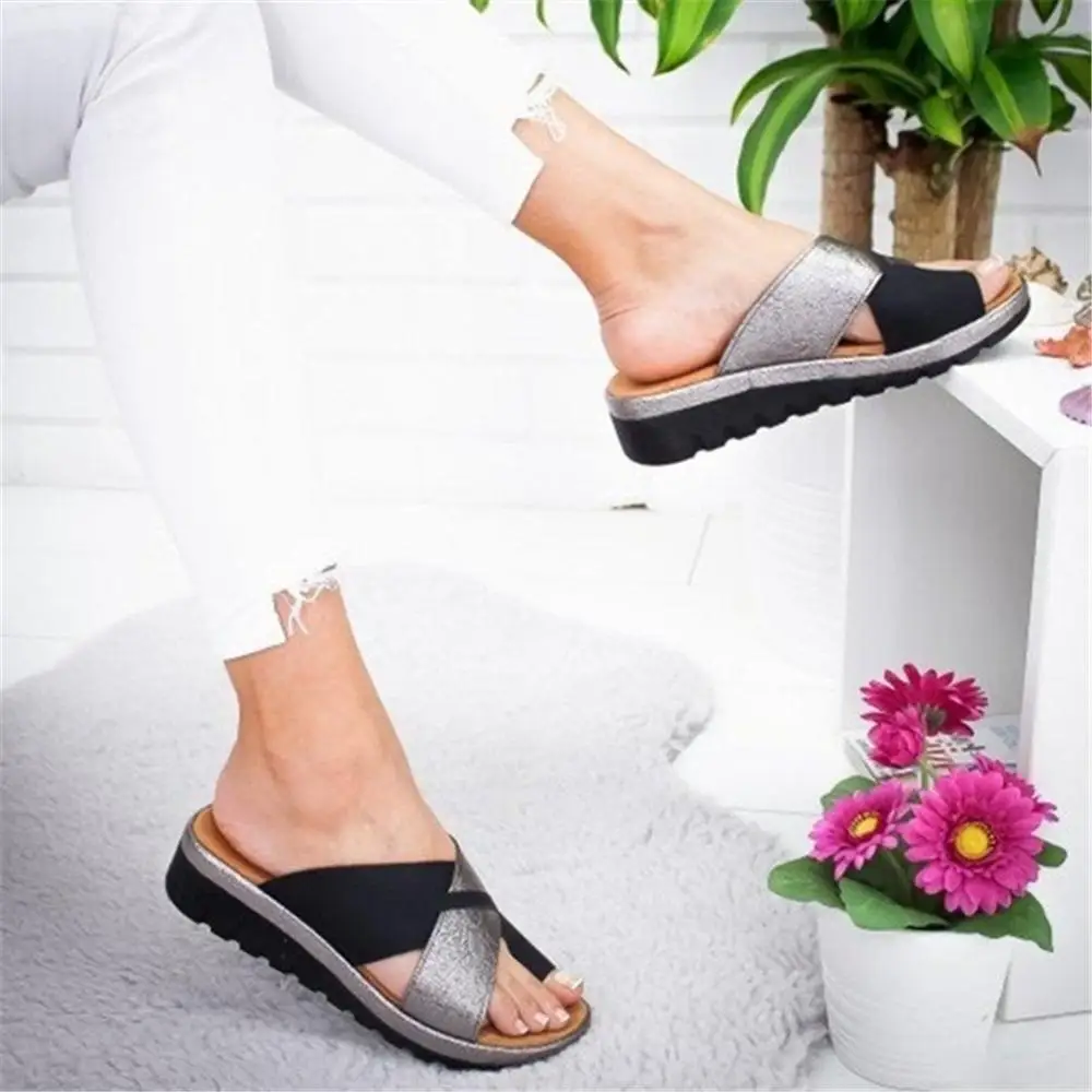 

Women Summer Artificial PU Cross Shoes Solid Slippers Platform Wedge Ladies Mid-heel Sandal Open Toe Flip Flops Sandalias Mujer