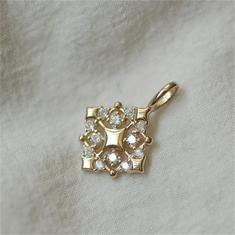

S925 Sterling Silver Necklace 14K Gold Retro Diamond French Pendant Female Exquisite Personality Simple Clavicle Chain
