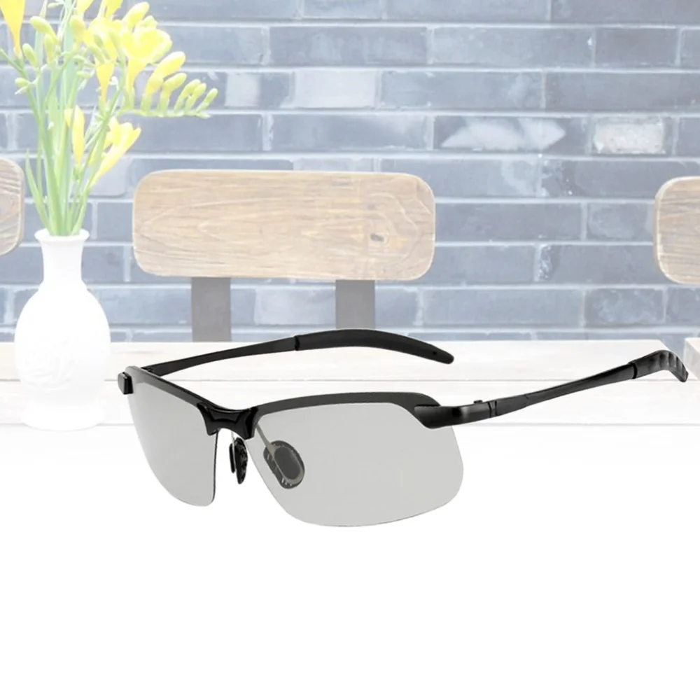 

Men Sunglasses Clip Drive Sunglasses Night Vision Goggles Resin Lenses Night Driving Glasses Large Size (Black Frame)