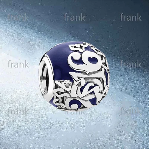 

791798EN92 2016 limited edition Park Charm