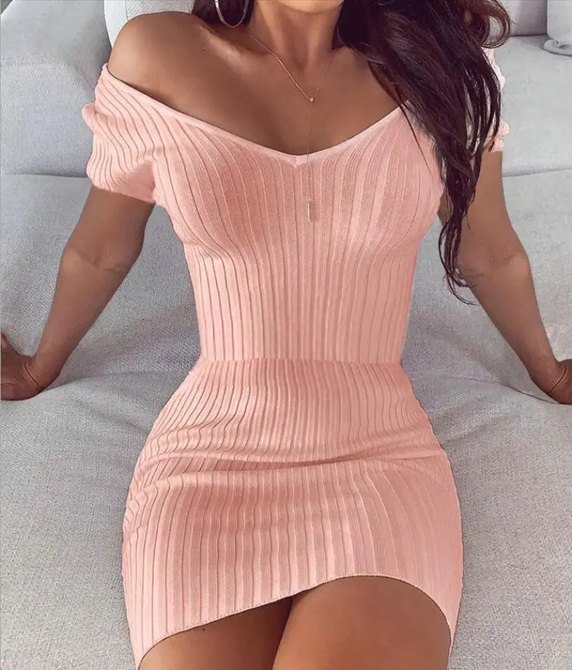 Женское платье карандаш с V образным вырезом коротким рукавом и высокой