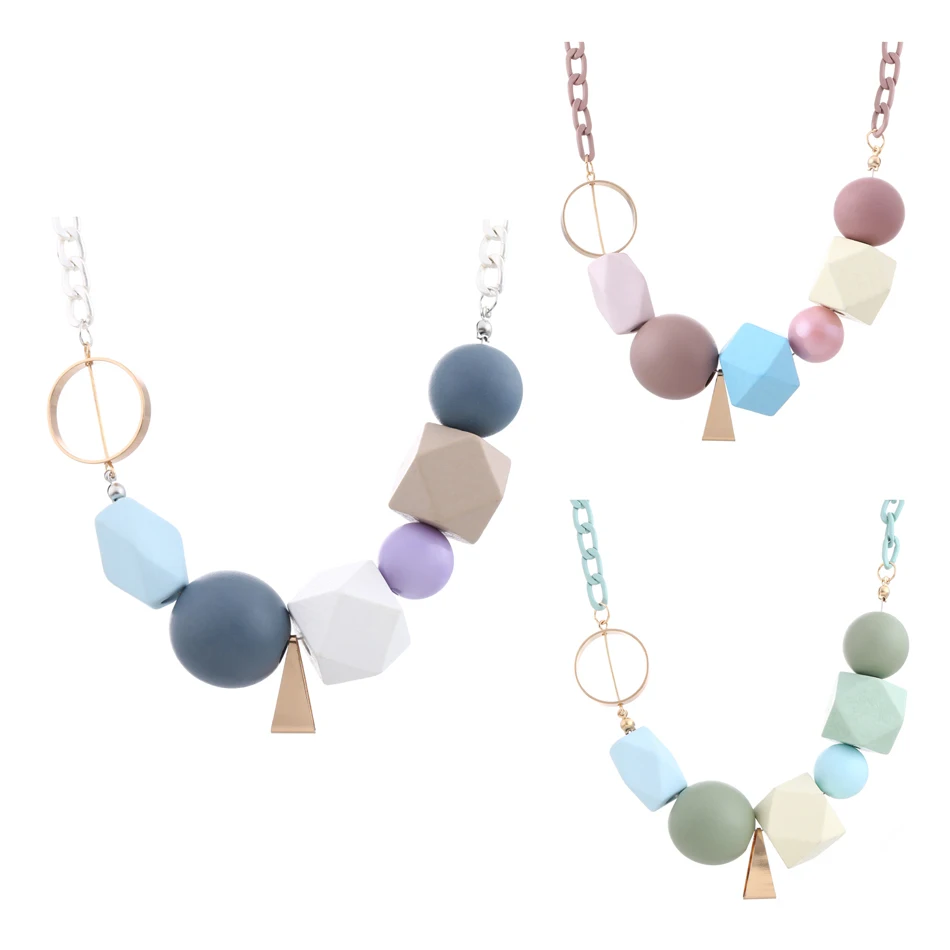 Женское массивное ожерелье с разноцветными деревянными бусинами и подвески из