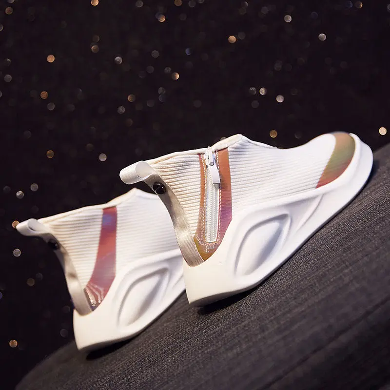 Новинка 2020New Дамский светильник с мягкой подошвой высокие модные носки алфавитом