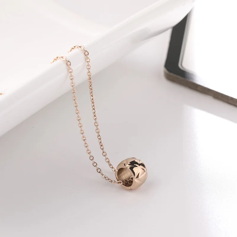 Женское Ожерелье Подвеска с простым дизайном из титановой стали серебряного