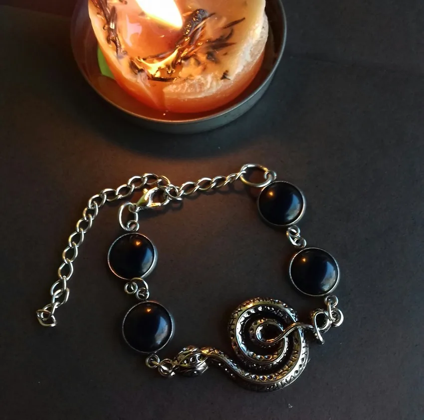 

Snake Witch Bracelet with Natural Black Agate, Serpent Bracelet, Snake Jewelry, Adjustable Bracelet