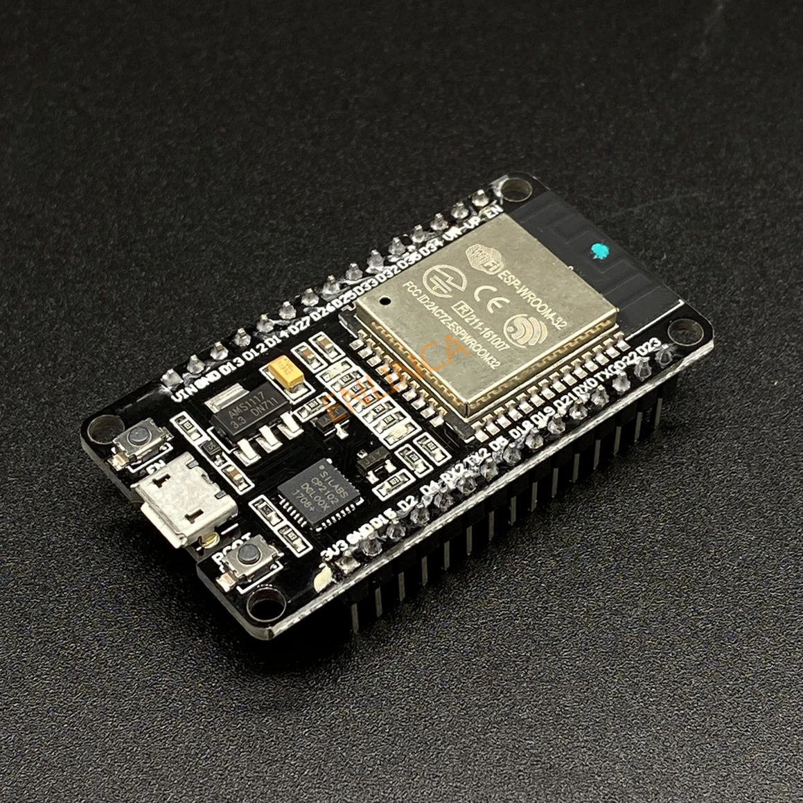 Макетная плата ESP32 1 шт. Wi-Fi + Bluetooth сверхнизкое энергопотребление двухъядерный Φ