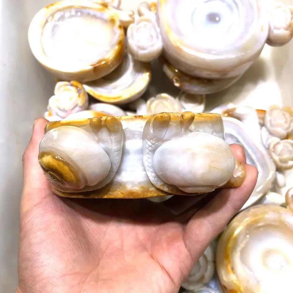 

Natural Brazilian agate bowl with agate raw stone raw leather cornice ashtray pen wash fashion luxury gift free mail