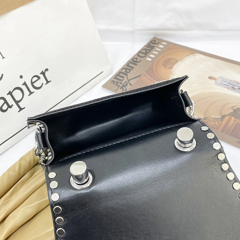 

Luxury Designer Handbag PU Leather Crossbody Bags for Women 2021 Summer Diamonds Chain Shoulder Bags Purses Sac De Luxe Femme