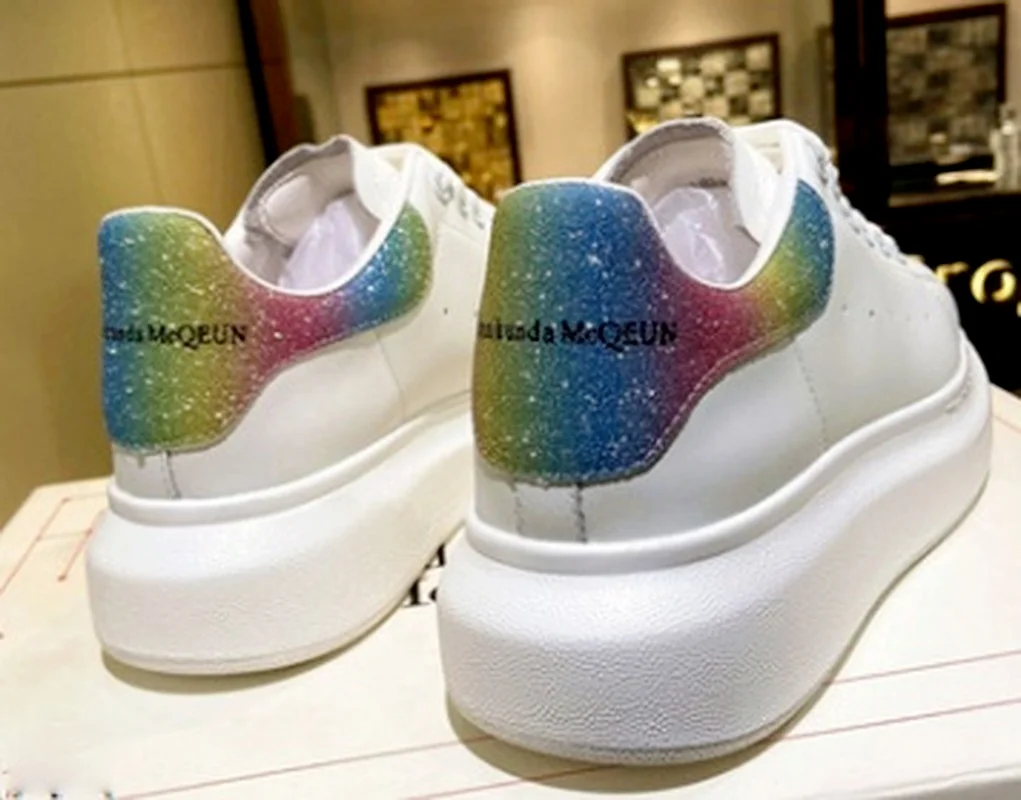 

Small White Shoes Thick-soled Breathable Increased Running Shoes Casual Comfortable Sports Shoes Lace-up Shoes Couple Shoes 2021