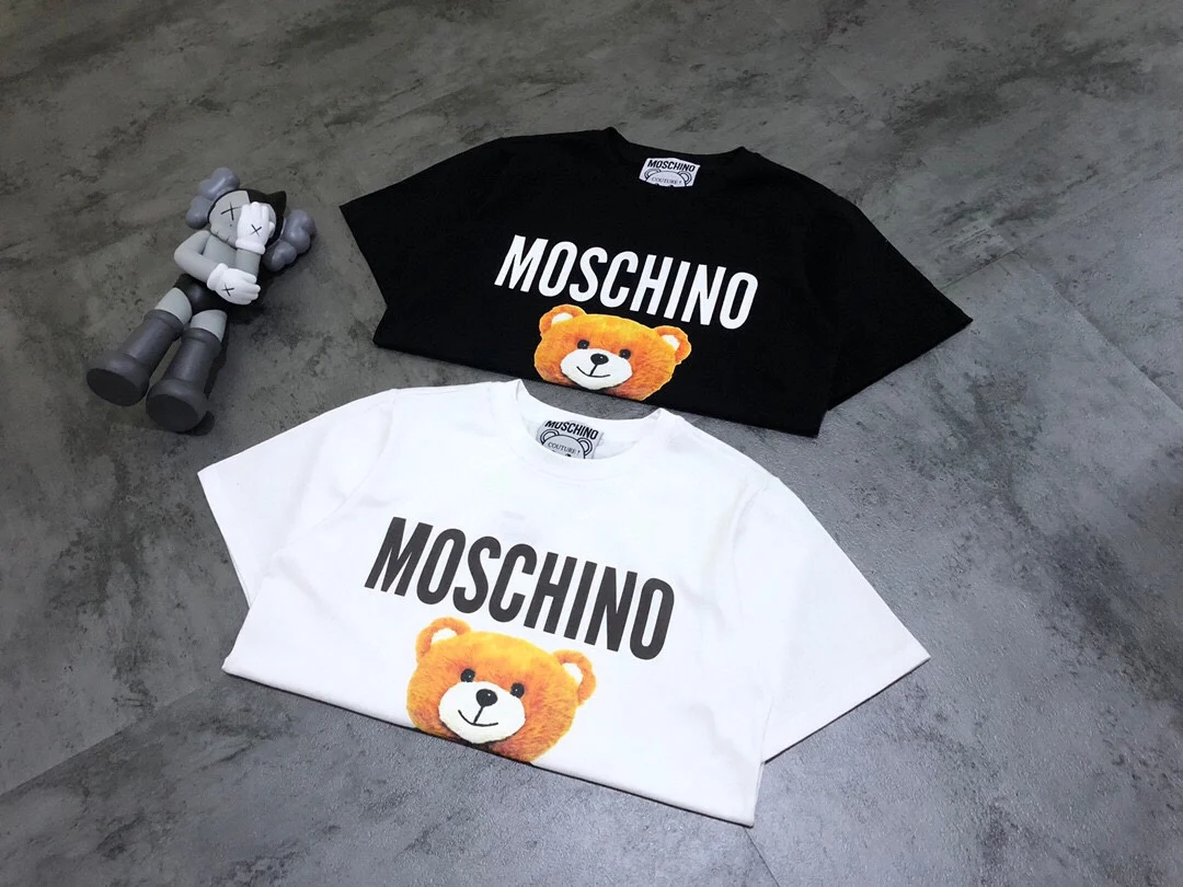 

MOSCHINO MOSCHINO 21 spring / summer new rainbow teddy bear print short sleeve T-shirt Loose OS version MOSCHINO