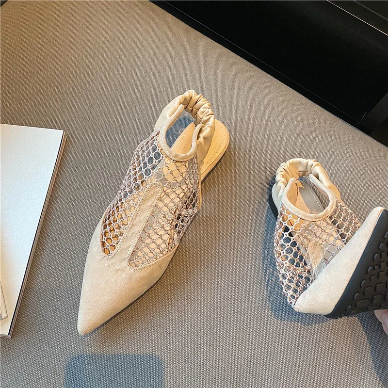 Женские босоножки с ремешком на пятке сетчатые сандалии без застежки плоская подошва заостренный носок