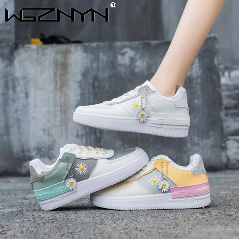 

NEW Outdoor Women Sneakers Women Casual White Shoes Light Breathable Comfortable Non-slip Sports Trainers Women Vulcanize Shoes
