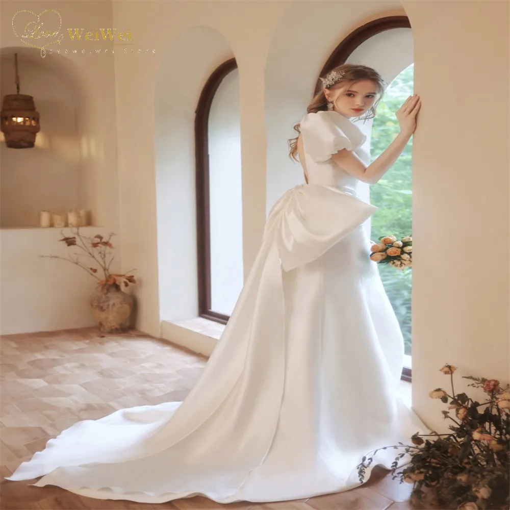 

High Quality Princess Satin Wedding Dress Square Collar Neck Puff Short Sleeve Floor Length Backless Bows Vestidos De Novia