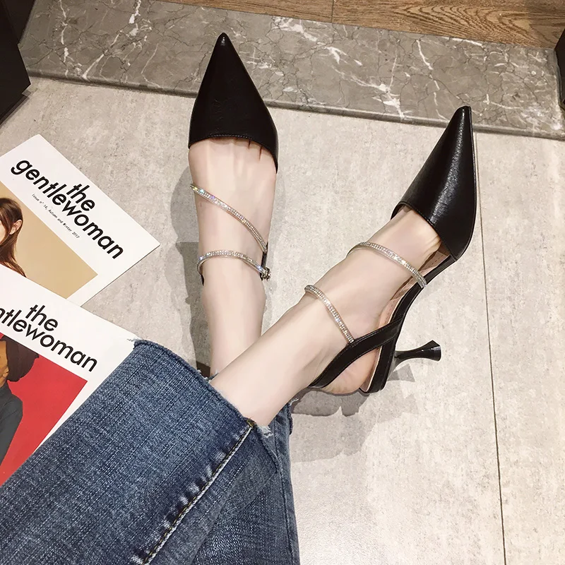 Сандалии женские с ремешком на щиколотке заостренный носок высокий каблук