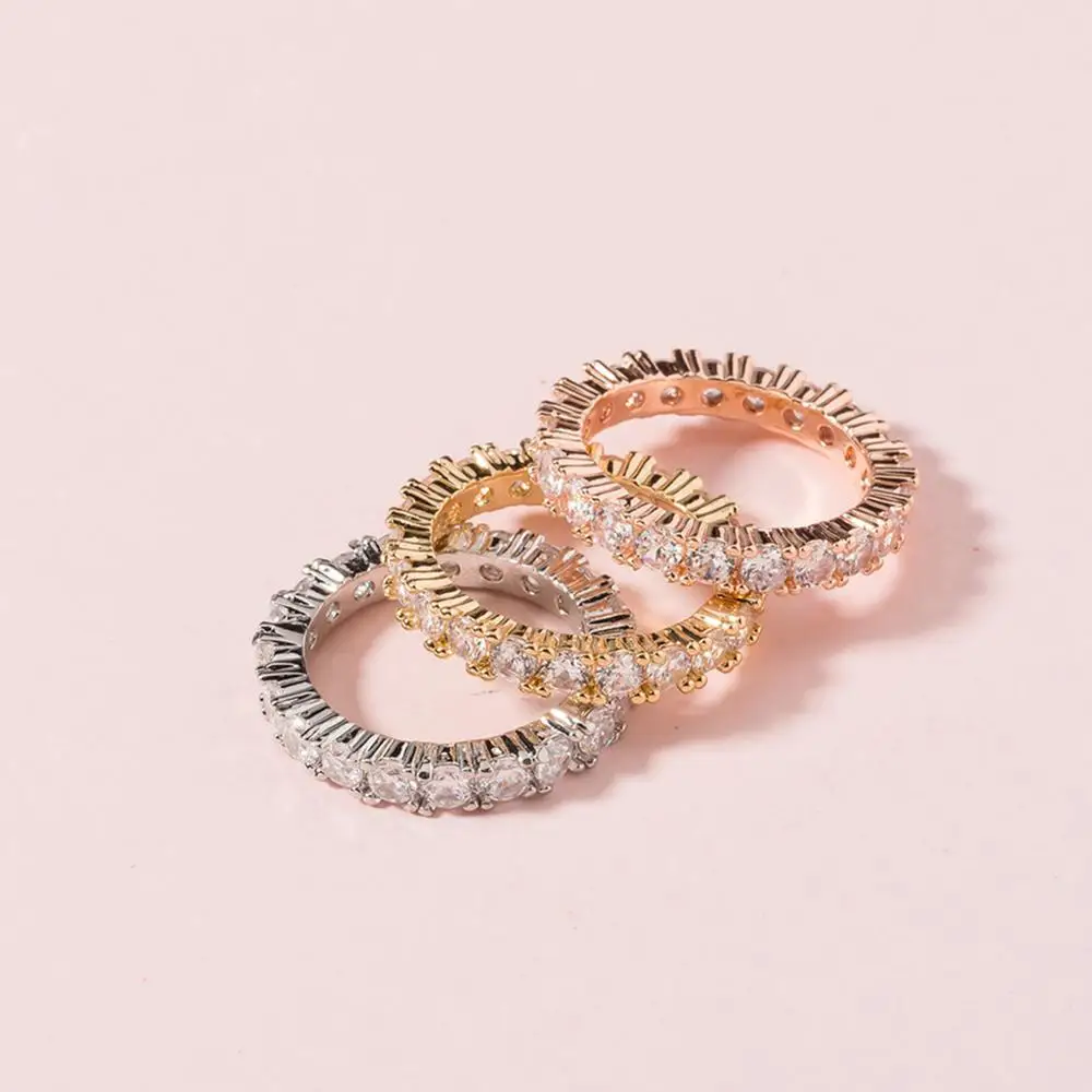 Модное изысканное кольцо из розового золота обручальное с голубым покрытием