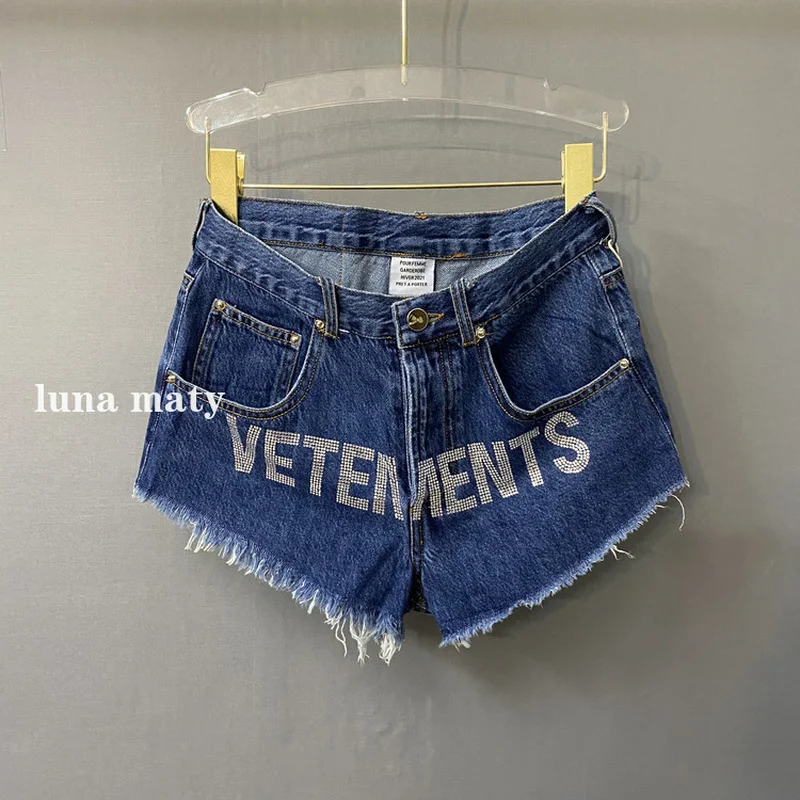 

Женские летние шорты в стиле милитари, с буквенным логотипом, европейские размеры