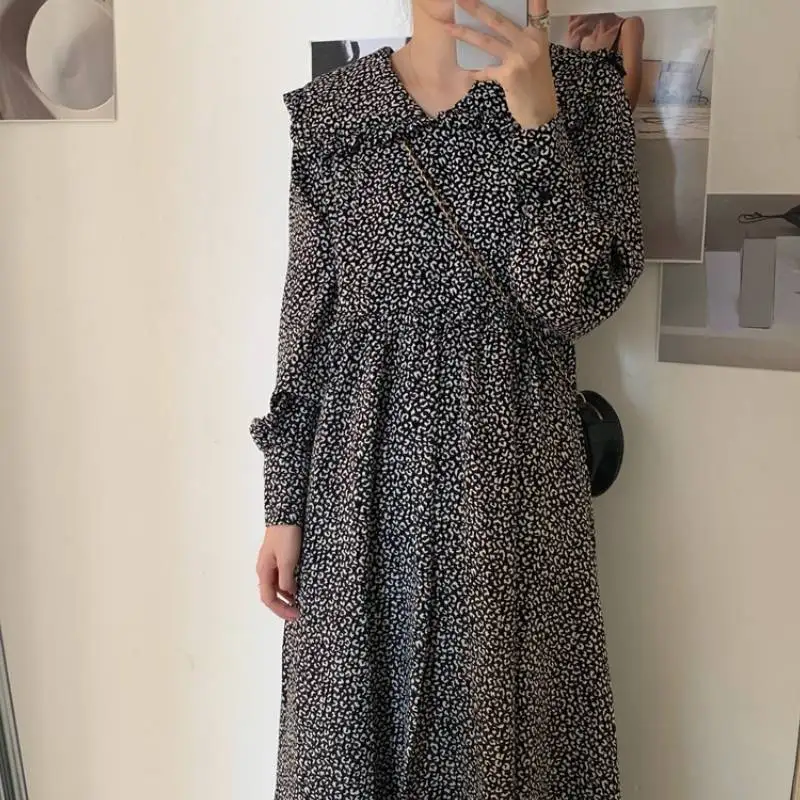 

2021 New Women French Retro Dress Floral Printing Flat Loose Gentle Full Sleeves Elegant Long Chic Female Fashion