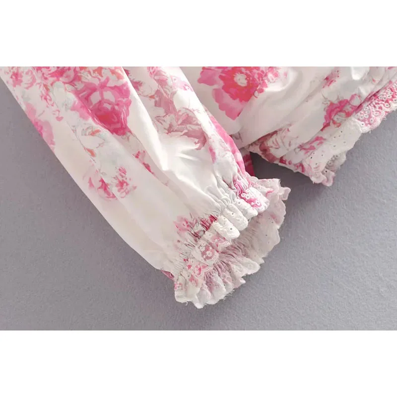 Блузка женская укороченная с оборками милая пикантная модная эластичная рубашка