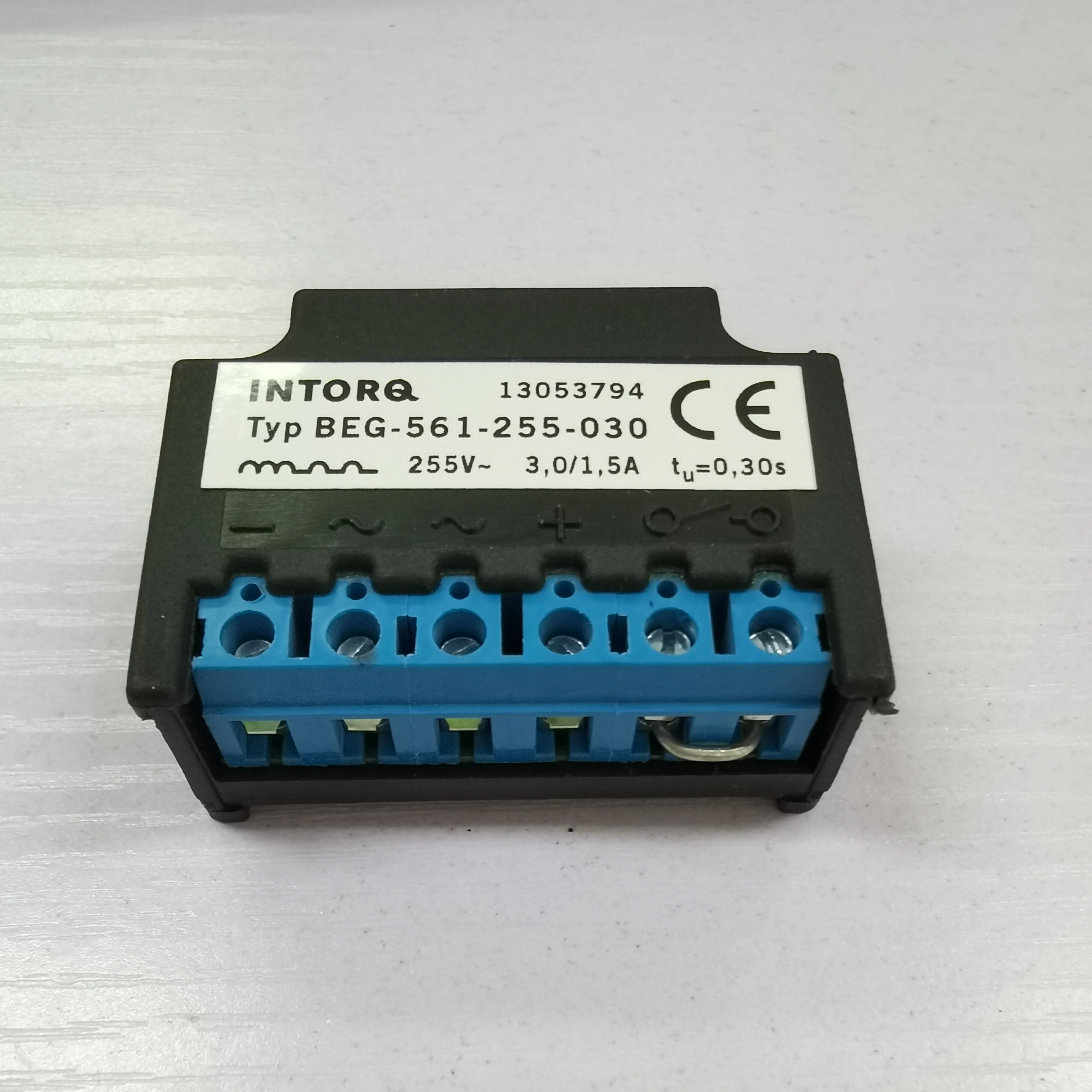 

Для BEG-561-255-030 255V ~ 3.0A/1.5A 0,30 S 13053794 INTORQ