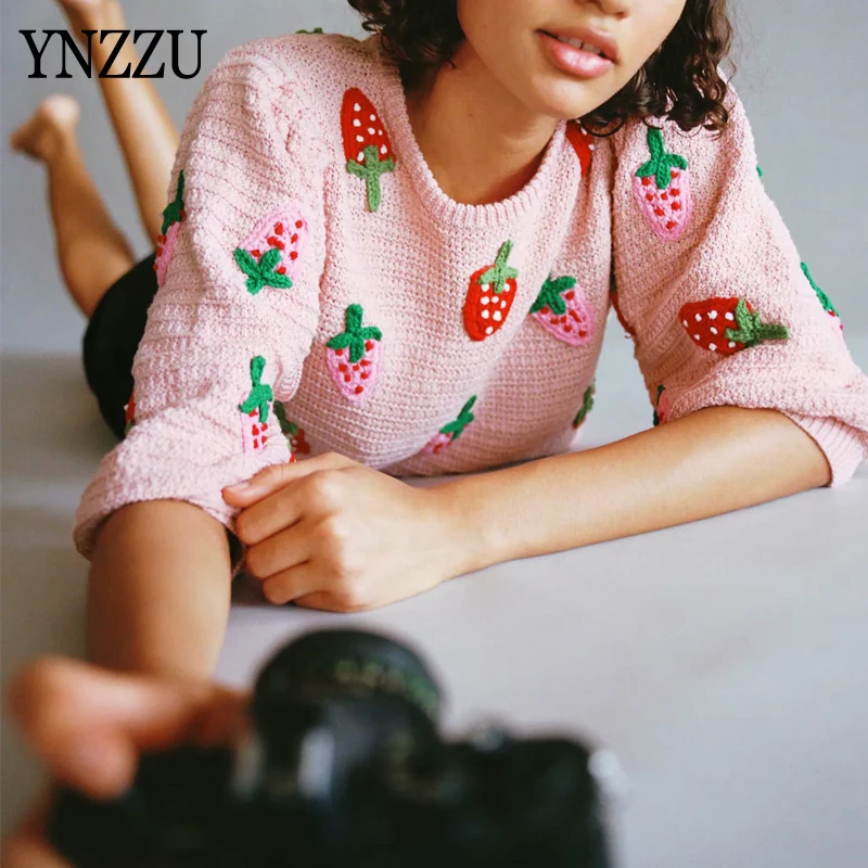 Милые женские свитера с круглым вырезом Осенние вязаные топы вышивкой клубники