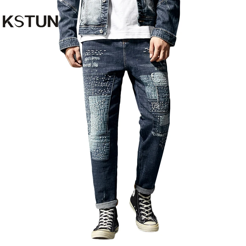 KSTUN свободные зауженные джинсы мужские с заплатками ручной вышивкой в стиле