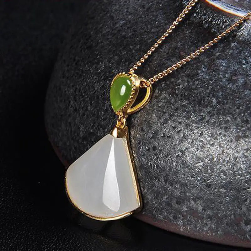 

Hetian Jade White Jade Pendant S925 Sterling Silver Inlaid Natural Qinghai Material Old Materials White Jade Necklace Fan-Shaped