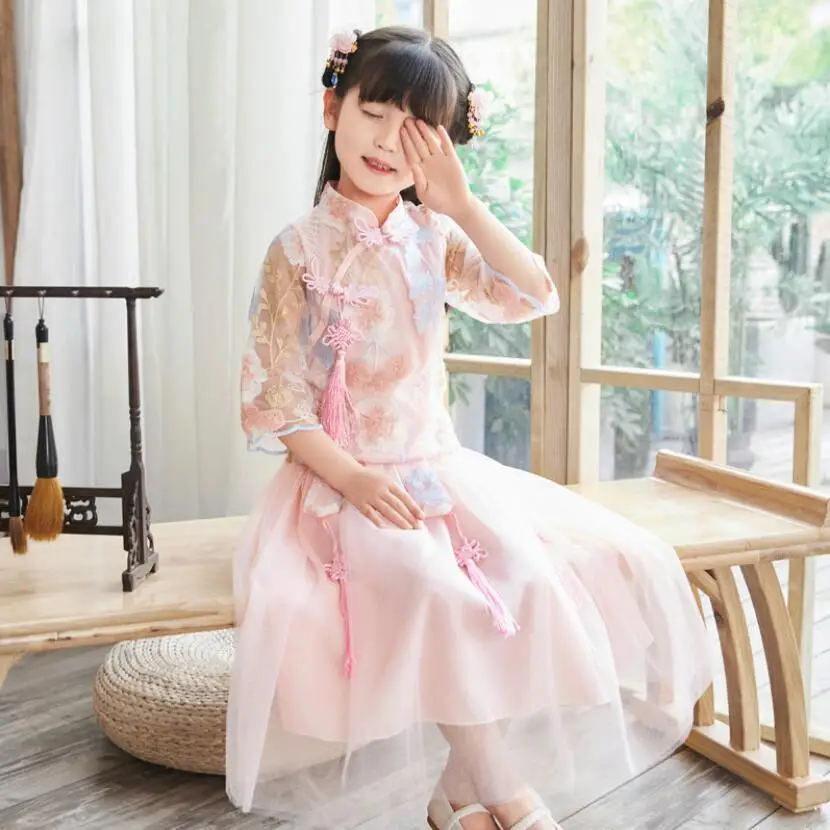 Летняя одежда для маленьких девочек комплекты детской одежды кружевная футболка