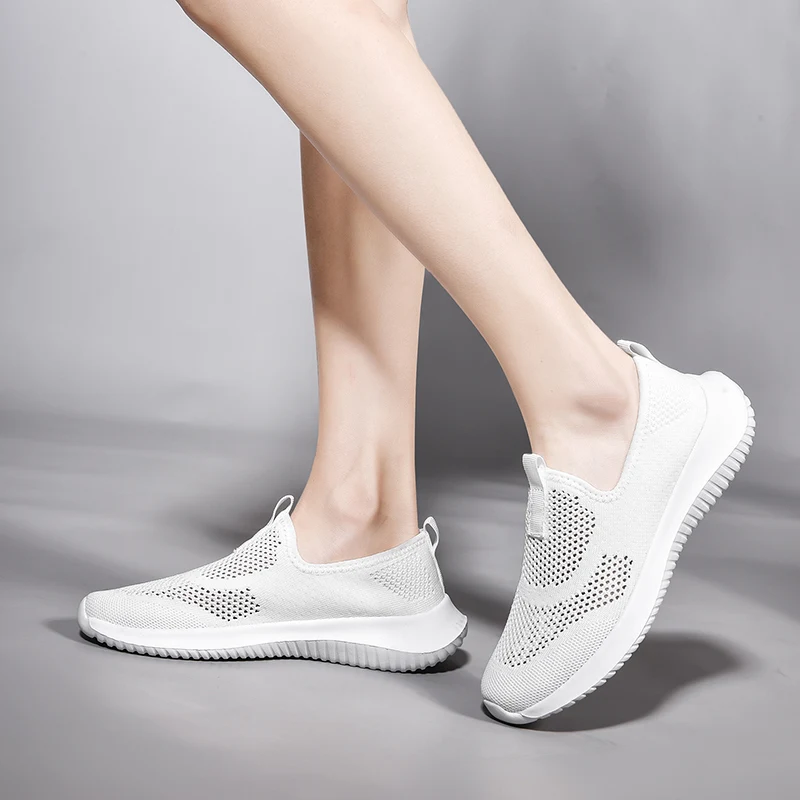 Damyuan 2020 New Fashion Sock Sneakers Flat Shoes Women Shoes Slip on Platform Sneakers Women Casual Black Breathable Mesh Sock