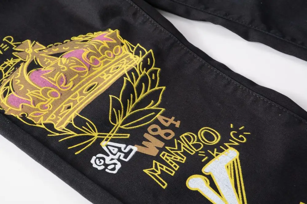 

Men's Painted Crown Printed Straight Jeans 2020 New Casual Mens Slim Fit Jeans Fashion Man Biker Denim Punk Pants Ropa Hombre